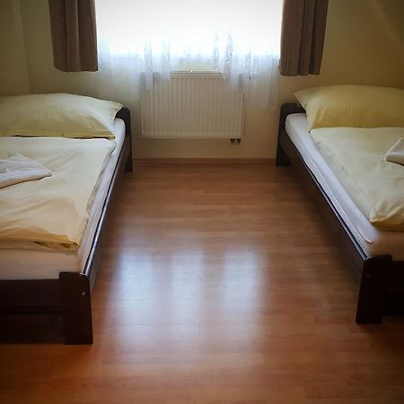 Harmony Hall Apartments Χράντεκ Κράλοβε Εξωτερικό φωτογραφία