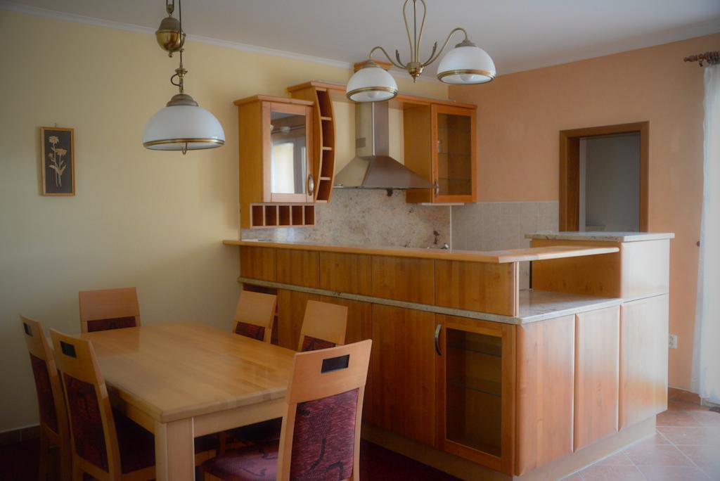 Harmony Hall Apartments Χράντεκ Κράλοβε Εξωτερικό φωτογραφία