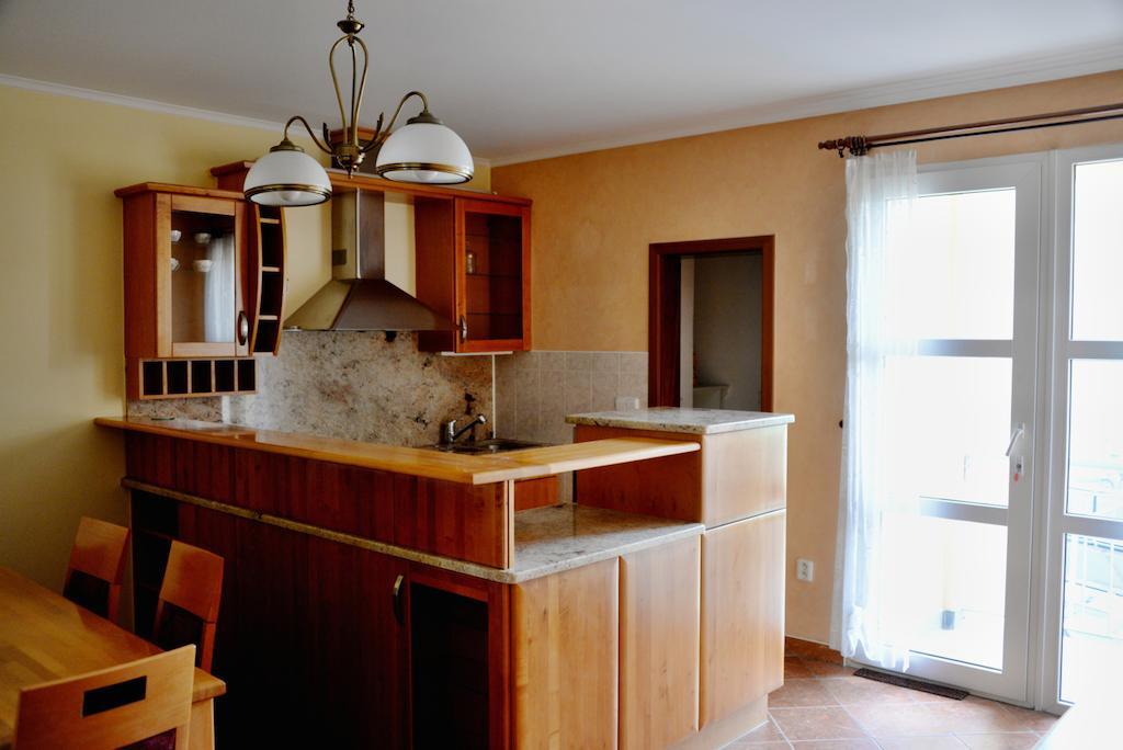 Harmony Hall Apartments Χράντεκ Κράλοβε Εξωτερικό φωτογραφία